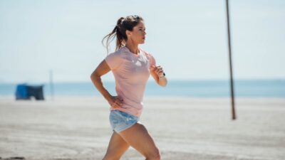 How to stay active in hot summer weather?